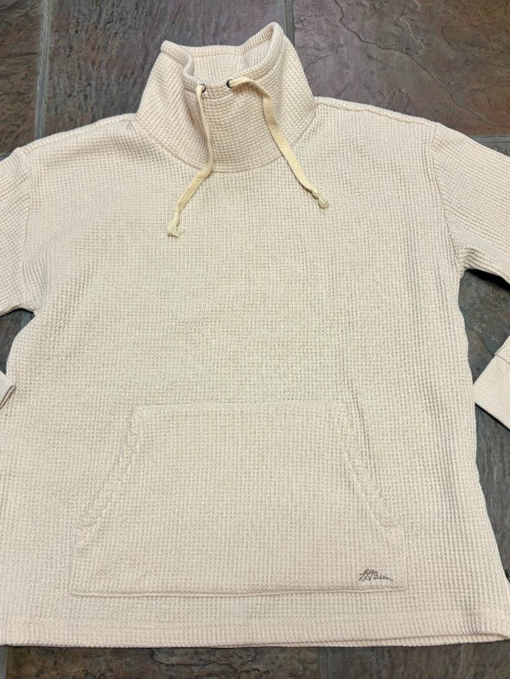 ~~L.L. Bean Waffle Funnel Neck Pullover Sweater Women's Size XL Cream..EUC!!